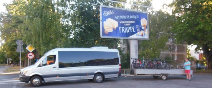 skaluj obraz (+/-) Sprinter 519 z przyczepą